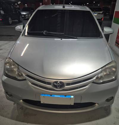 TOYOTA ETIOS 1.5 X SEDAN 16V FLEX 4P AUTOMÁTICO TOYOTA ETIOS 1.5 X SEDAN 16V FLEX 4P AUTOMÁTICO
